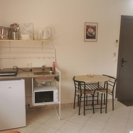Appartement 4 , Disneyland - Parking Gratuit - Maison Des Platanes مو المظهر الخارجي الصورة